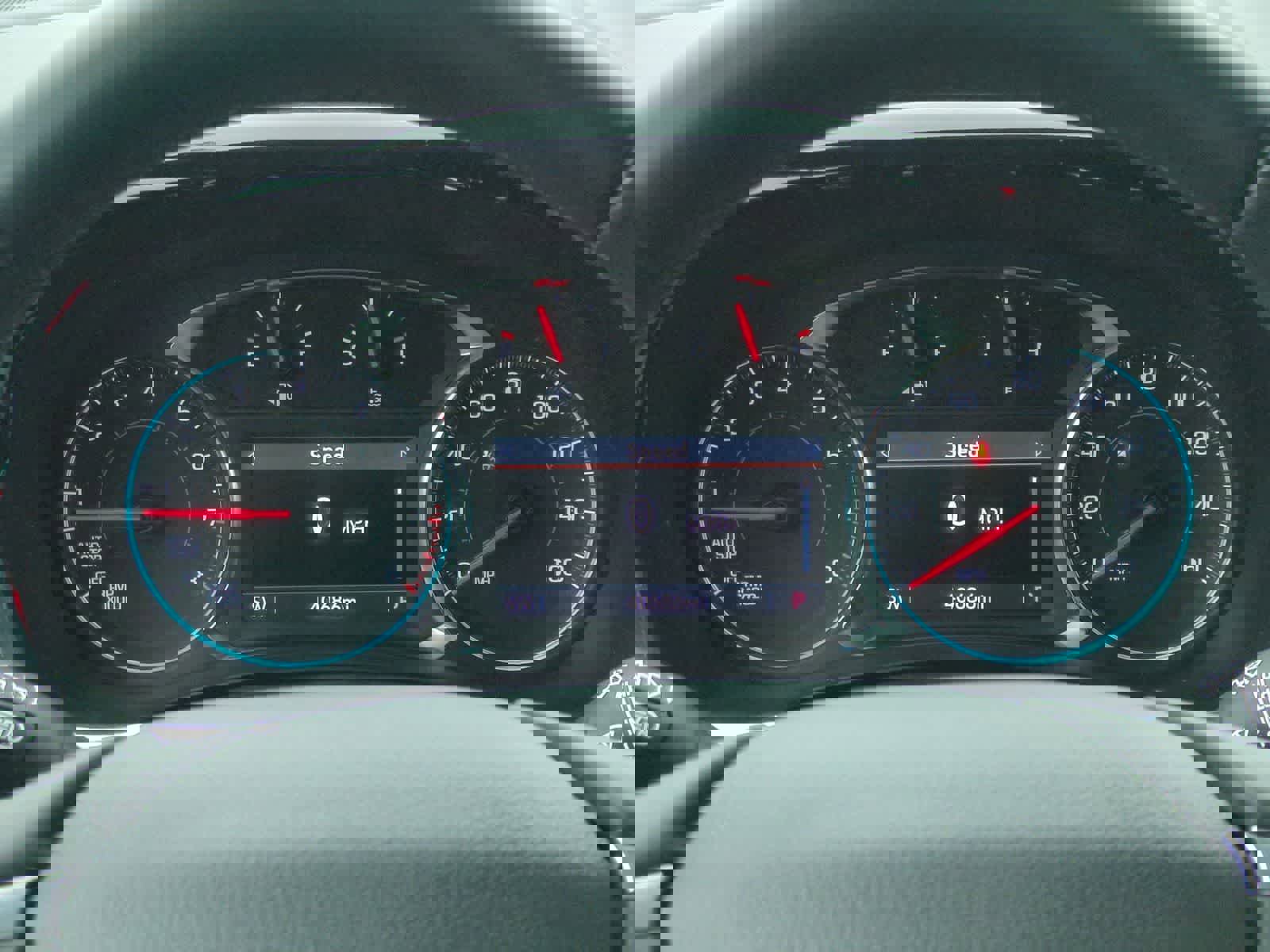 Used 2023 Chevrolet Traverse LT image 32