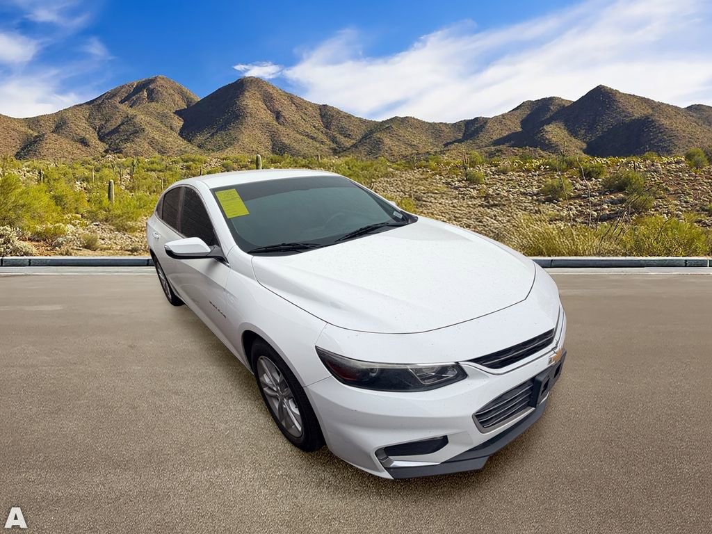 Used 2018 Chevrolet Malibu LT FWD image 4