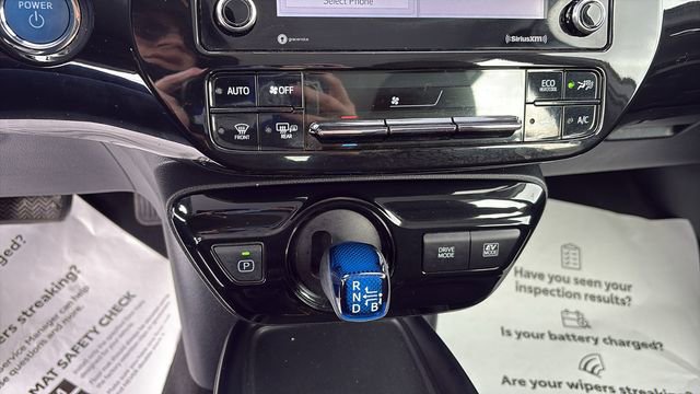 Used 2021 Toyota Prius LE image 14