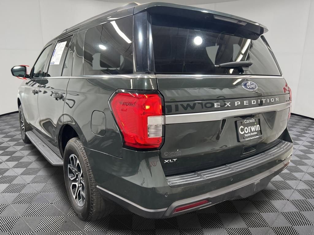 Used 2022 Ford Expedition XLT AWD/4WD image 5