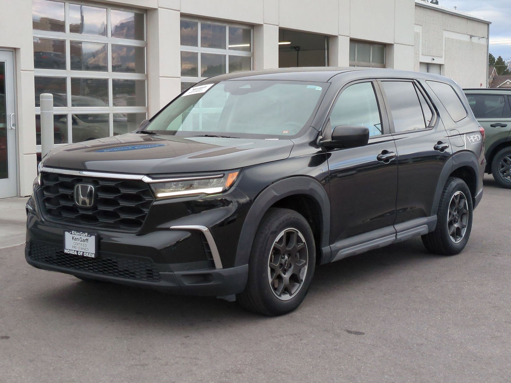 Used 2023 Honda Pilot LX image 11