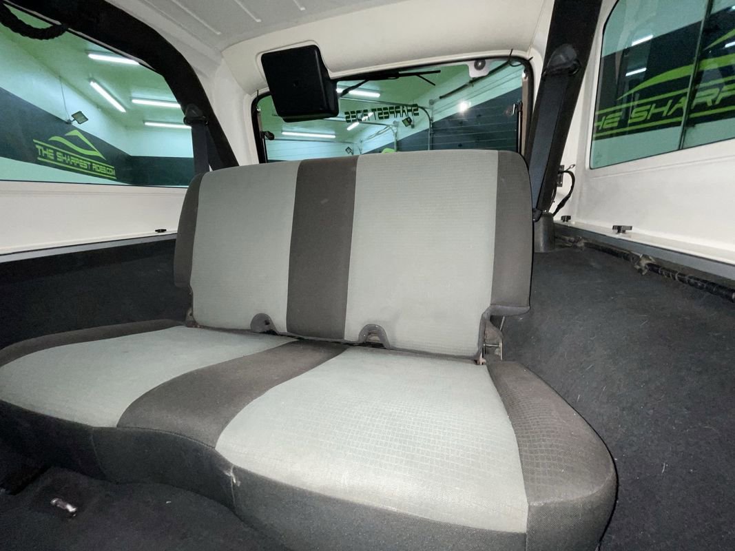 Used 2005 Jeep Wrangler Unlimited image 25