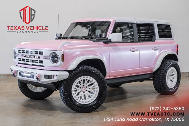 Used 2025 Ford Bronco Heritage Edition image 1