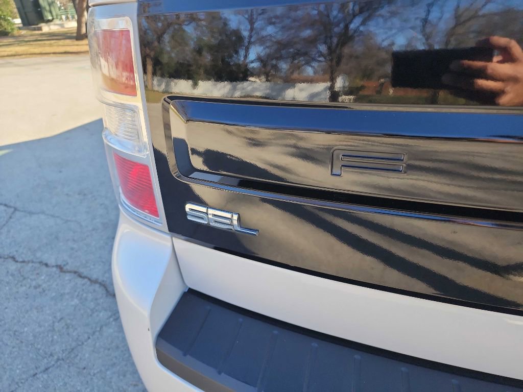 Used 2017 Ford Flex SEL w/ Equipment Group 202A image 7