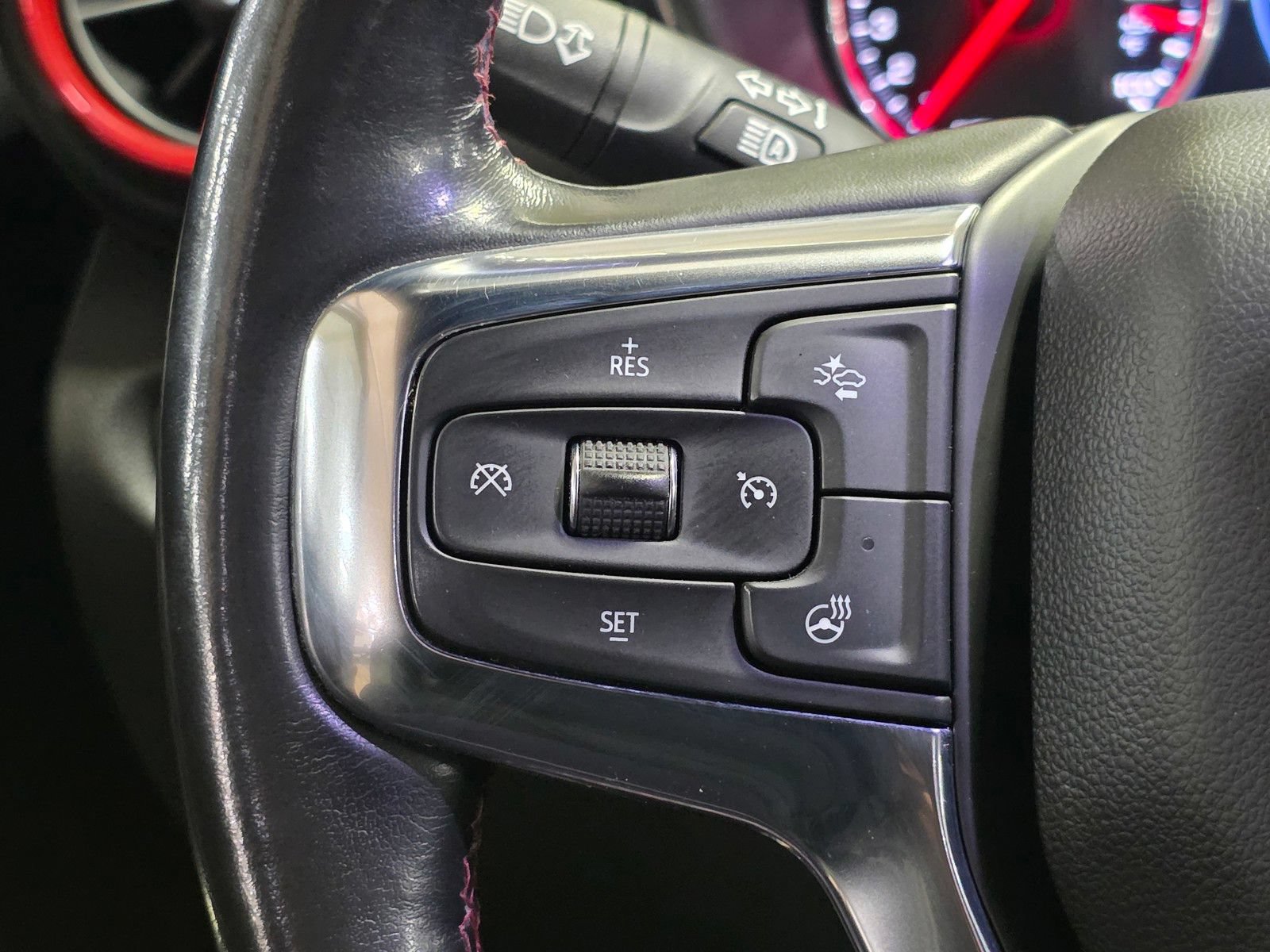 Used 2021 Chevrolet Blazer RS w/ Enhanced Convenience Package FWD image 32