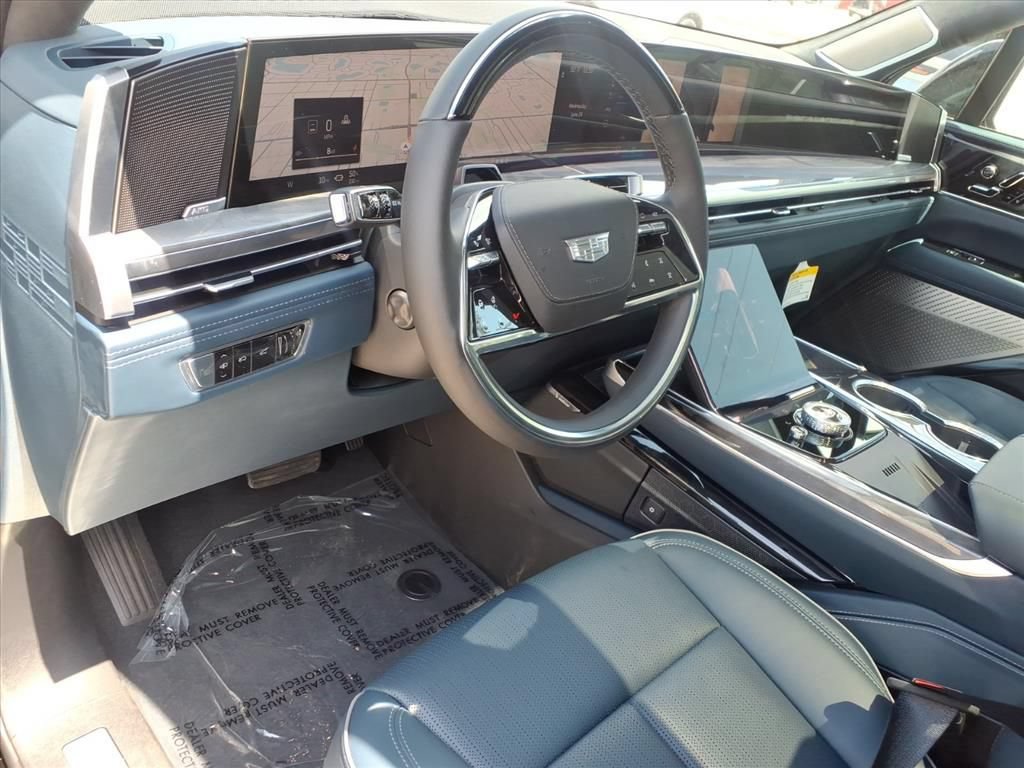 New 2026 Cadillac Escalade IQL Sport 2 w/ LPO, ONYX Package AWD/4WD image 22