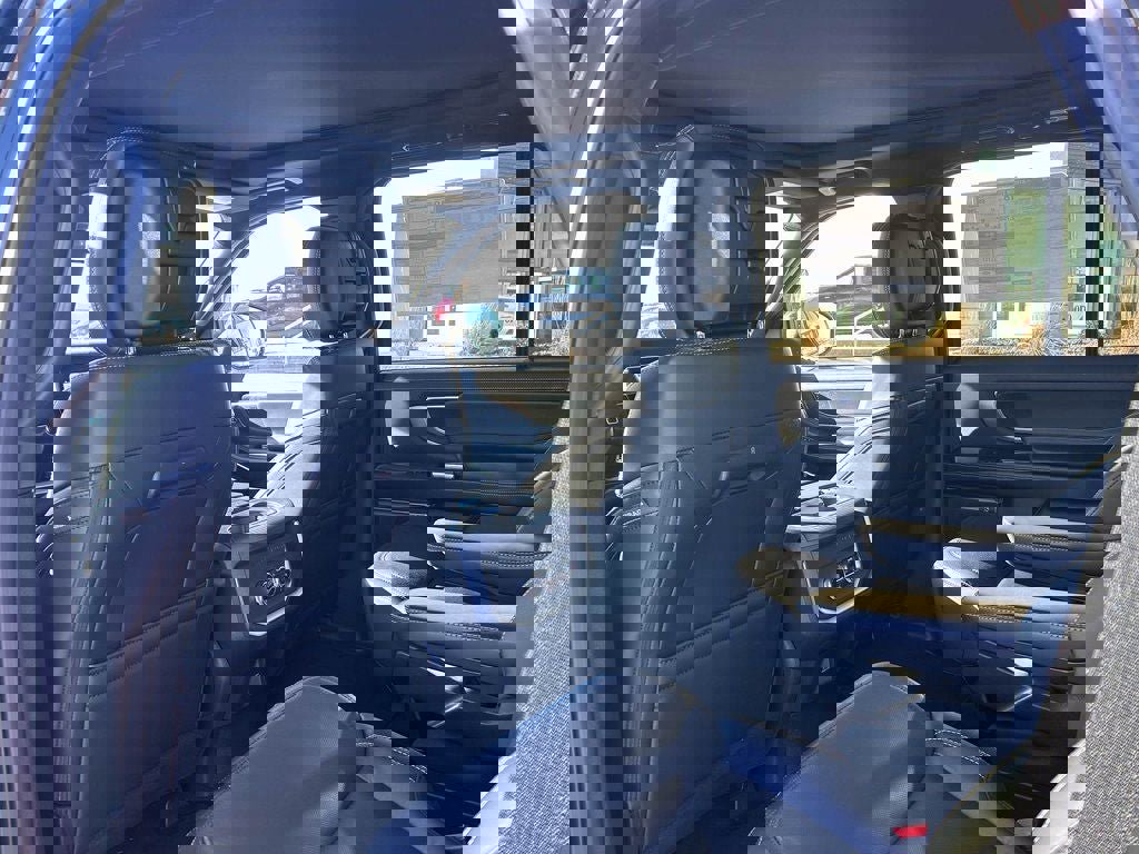 New 2026 Ford Expedition Platinum w/ Stealth Appearance Package image 13