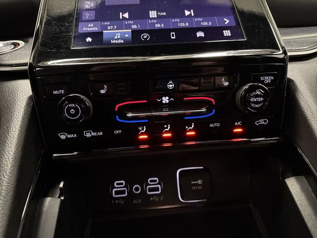 Used 2023 Jeep Grand Cherokee Altitude image 18