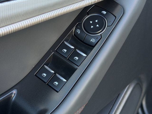 Used 2026 Ford Explorer Active RWD image 23