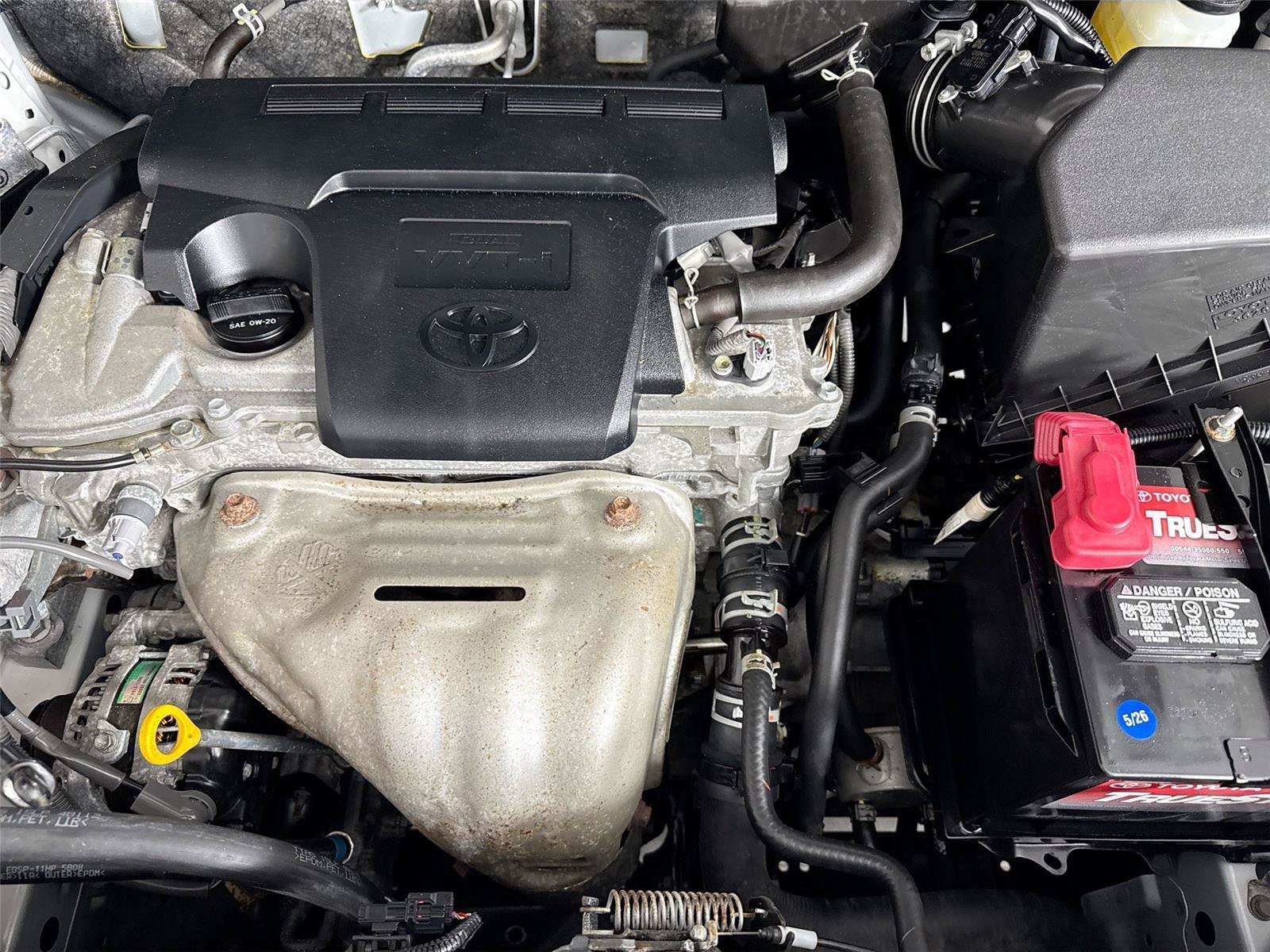 Used 2018 Toyota RAV4 LE w/ All Weather Liner Package AWD/4WD image 39