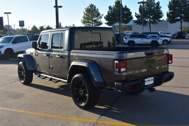 Used 2025 Jeep Gladiator Sport image 7