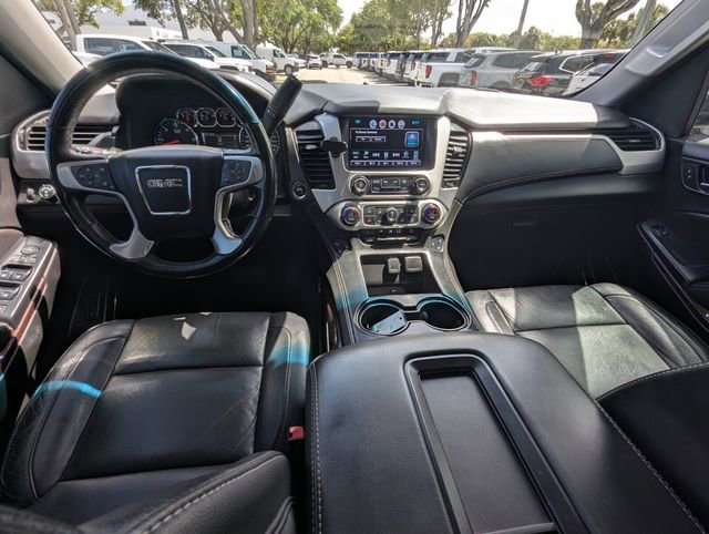 Used 2019 GMC Yukon XL SLT w/ Premium Edition image 15