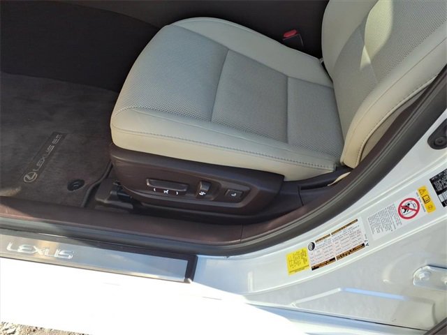 Used 2018 Lexus ES 350 image 11