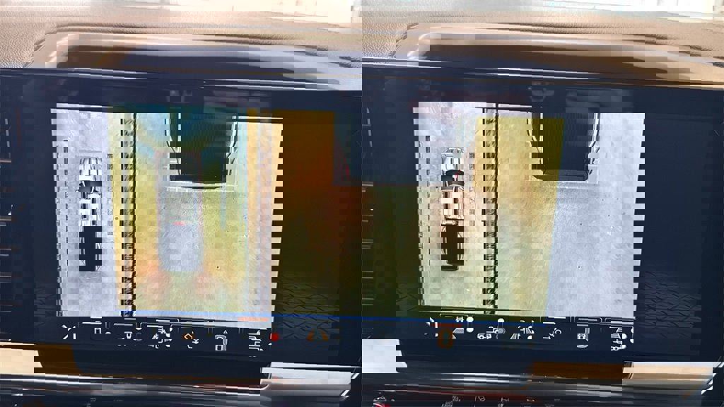 New 2026 GMC Sierra 3500 SLE w/ SLE Value Package image 37