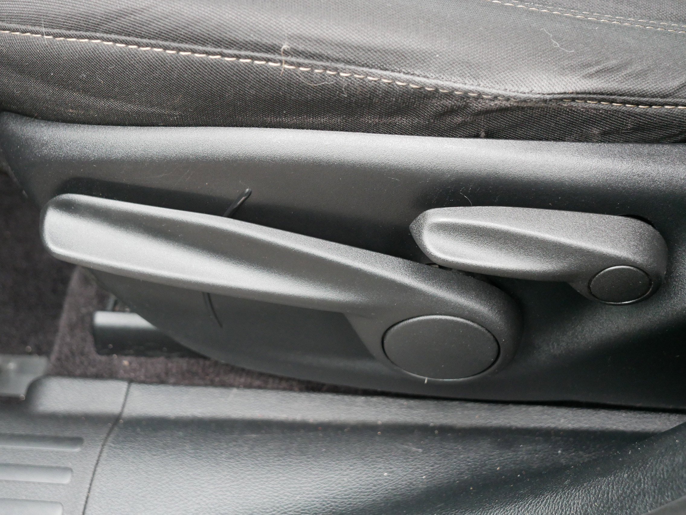 Used 2016 Jeep Cherokee Latitude image 20