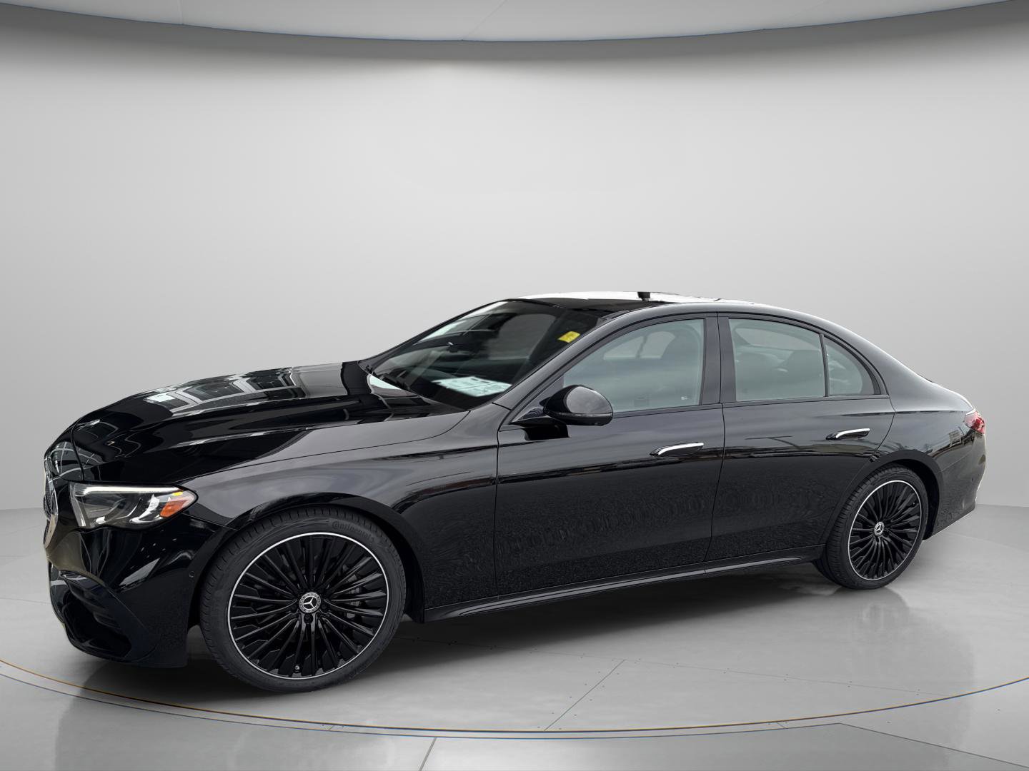 Certified 2024 Mercedes-Benz E 450 E 450 image 3