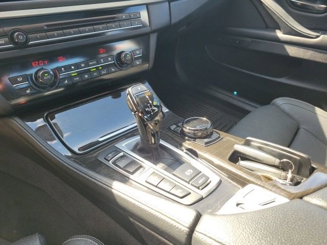 Used 2014 BMW 550i xDrive Sedan image 5