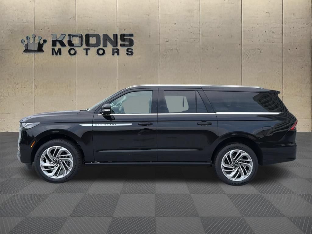 New 2026 Lincoln Navigator L Reserve AWD/4WD image 5