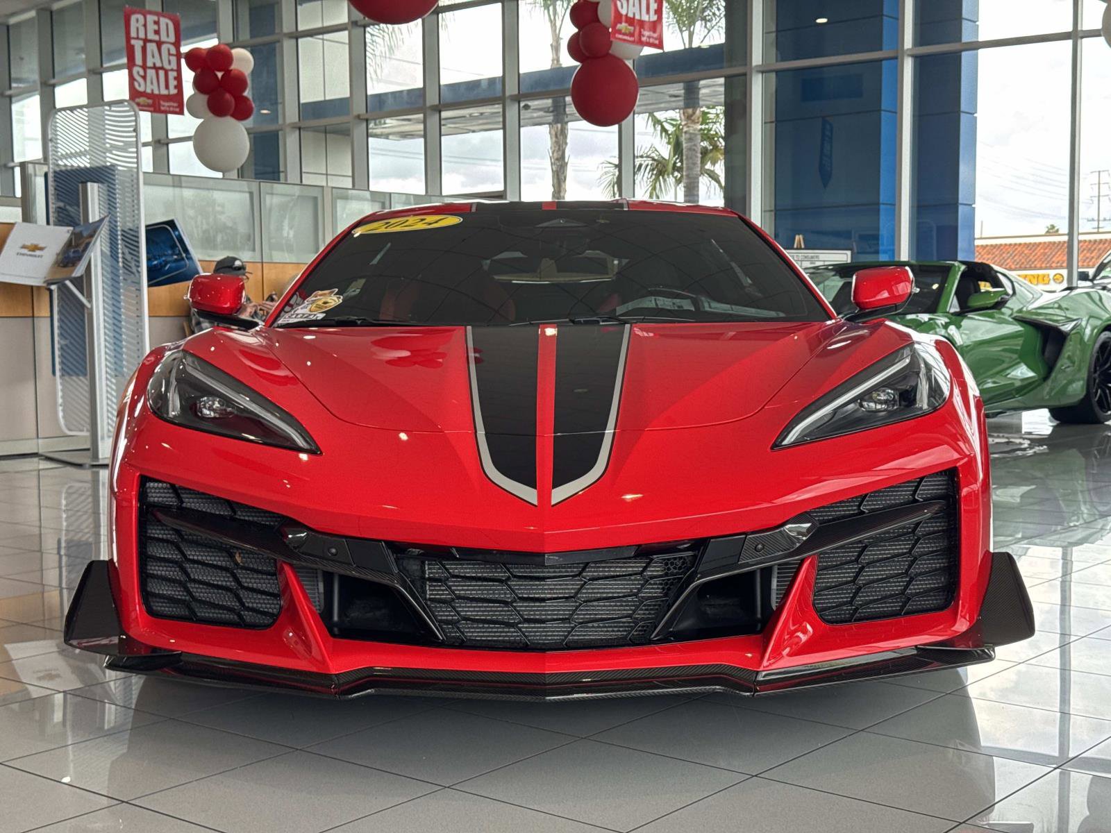 Used 2024 Chevrolet Corvette Z06 w/ Z07 Performance Package image 2