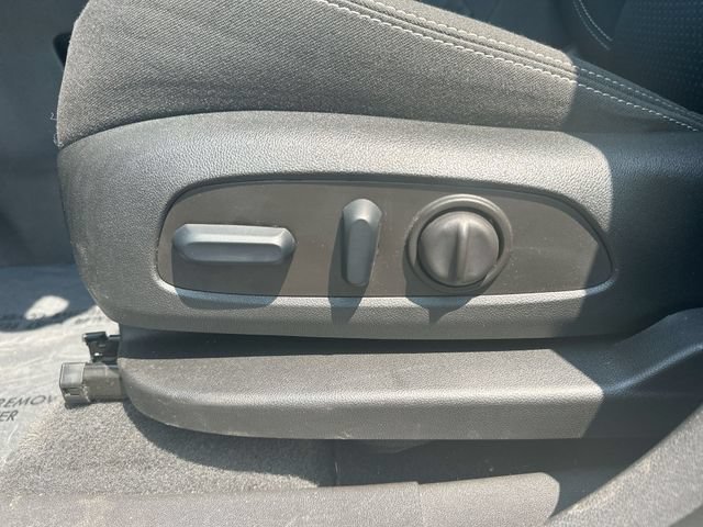Used 2023 GMC Terrain SLE w/ Driver Convenience Package AWD/4WD image 14