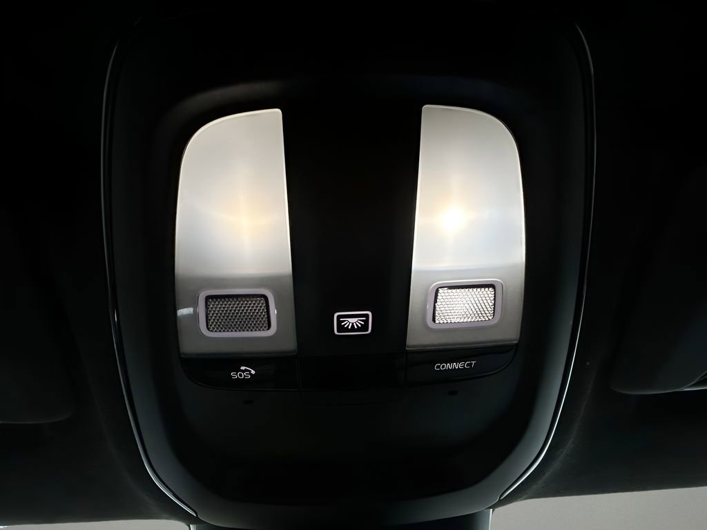 Used 2023 Polestar Polestar 2 Long Range Dual Motor w/ Pilot Pack image 24