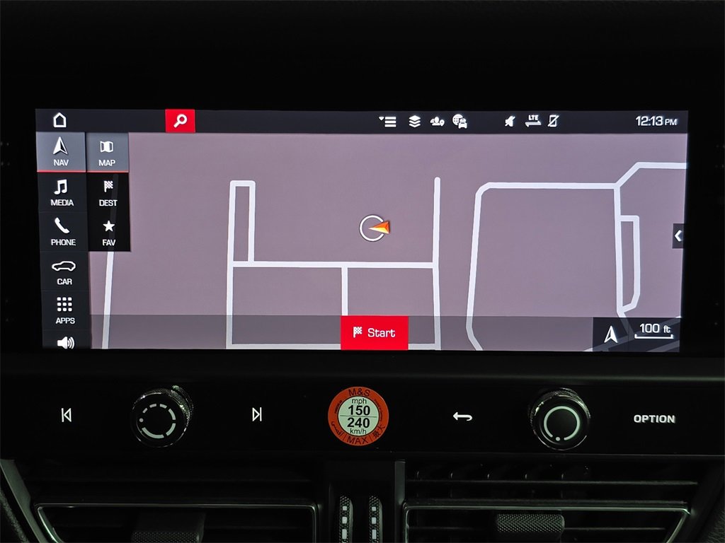 Certified 2025 Porsche Macan image 18