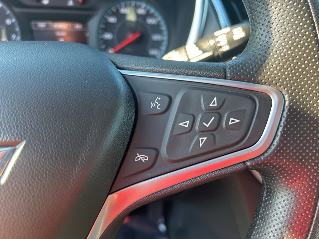 Used 2022 Chevrolet Equinox LS image 24