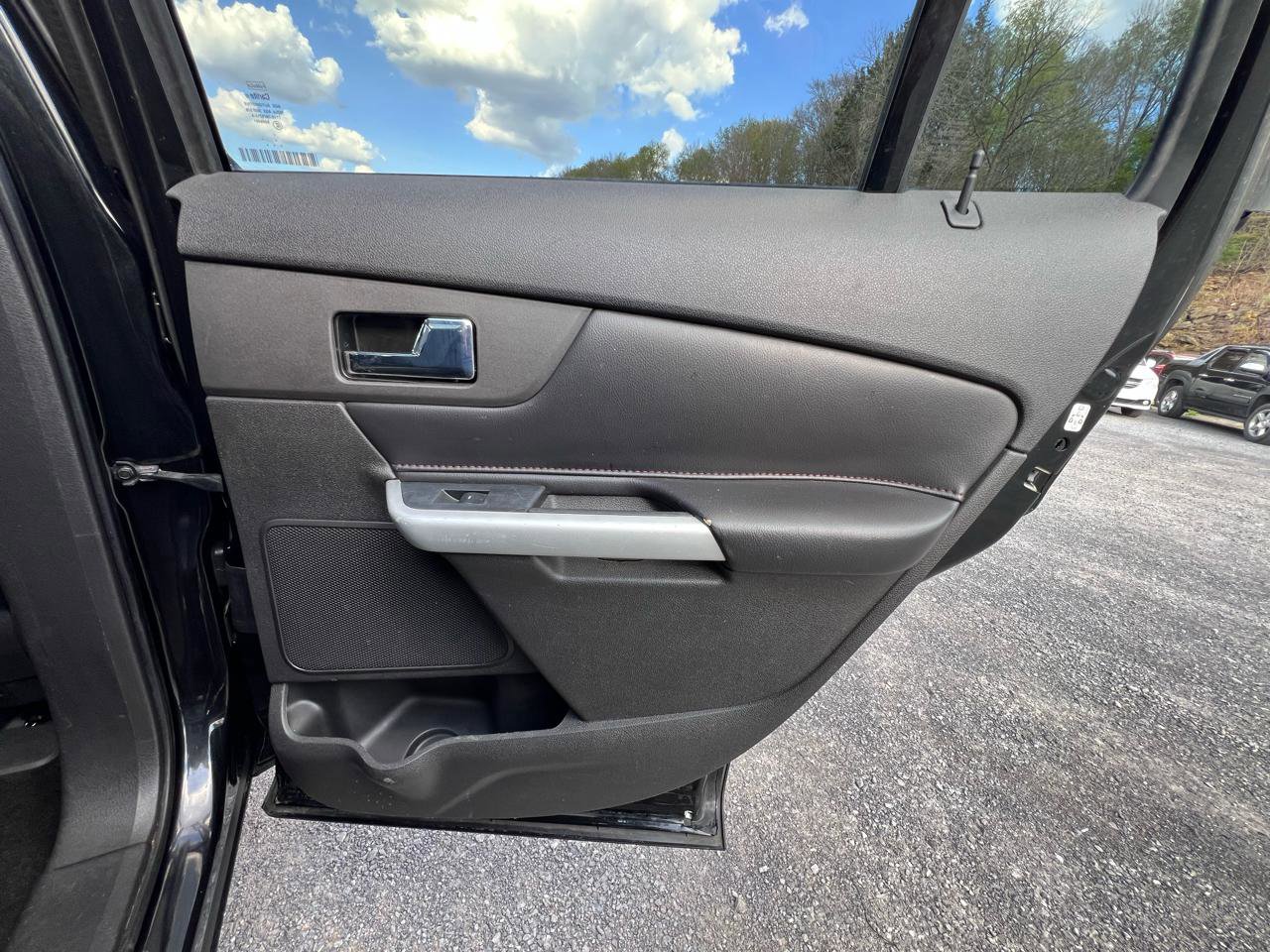 Used 2013 Ford Edge SEL AWD/4WD image 25