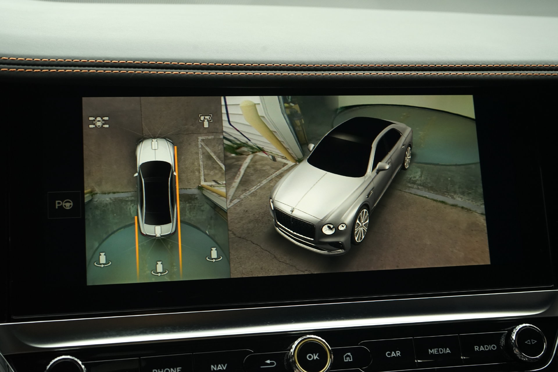 Used 2026 Bentley Flying Spur Azure AWD/4WD image 17
