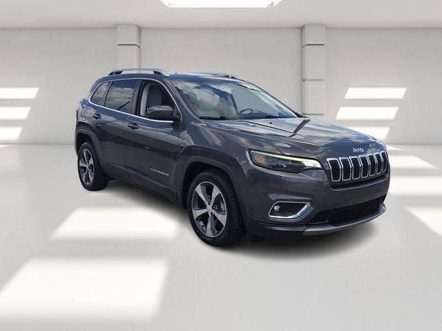 Used 2019 Jeep Cherokee Limited w/ Luxury Group FWD image 7