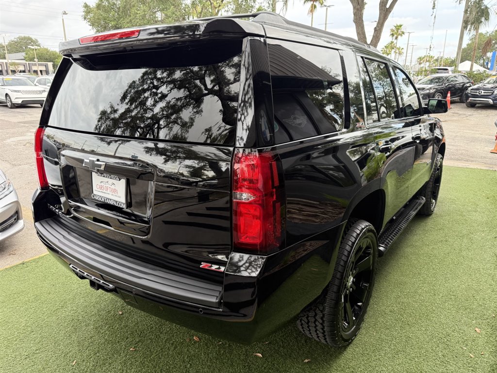 Used 2017 Chevrolet Tahoe LT w/ Luxury Package AWD/4WD image 6