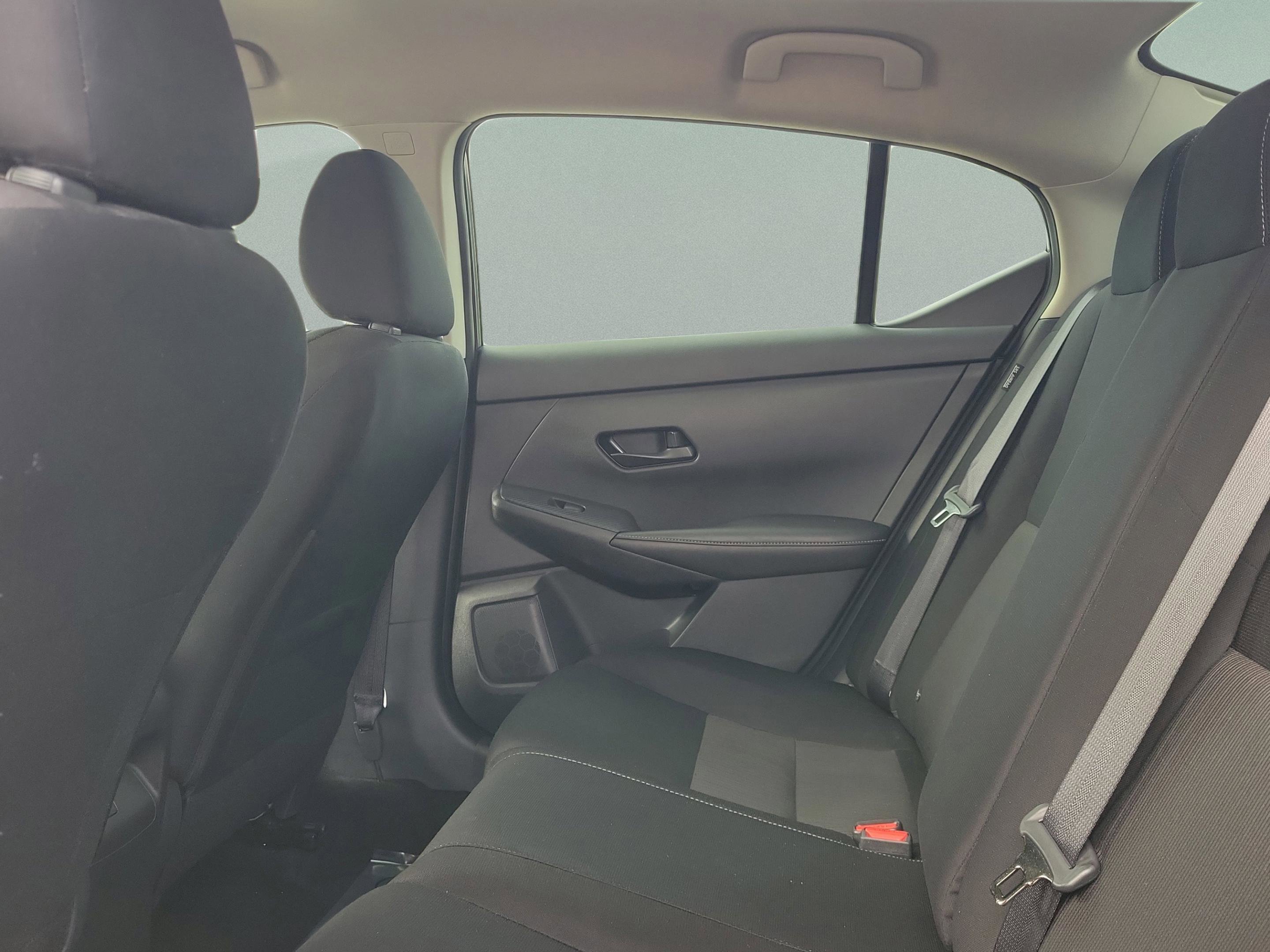 Used 2025 Nissan Sentra SV w/ All-Weather Package image 11