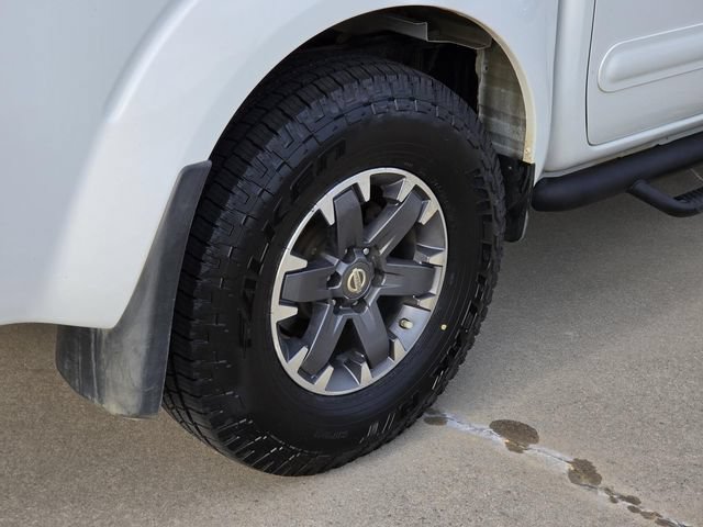 Used 2019 Nissan Frontier PRO-4X AWD/4WD image 10