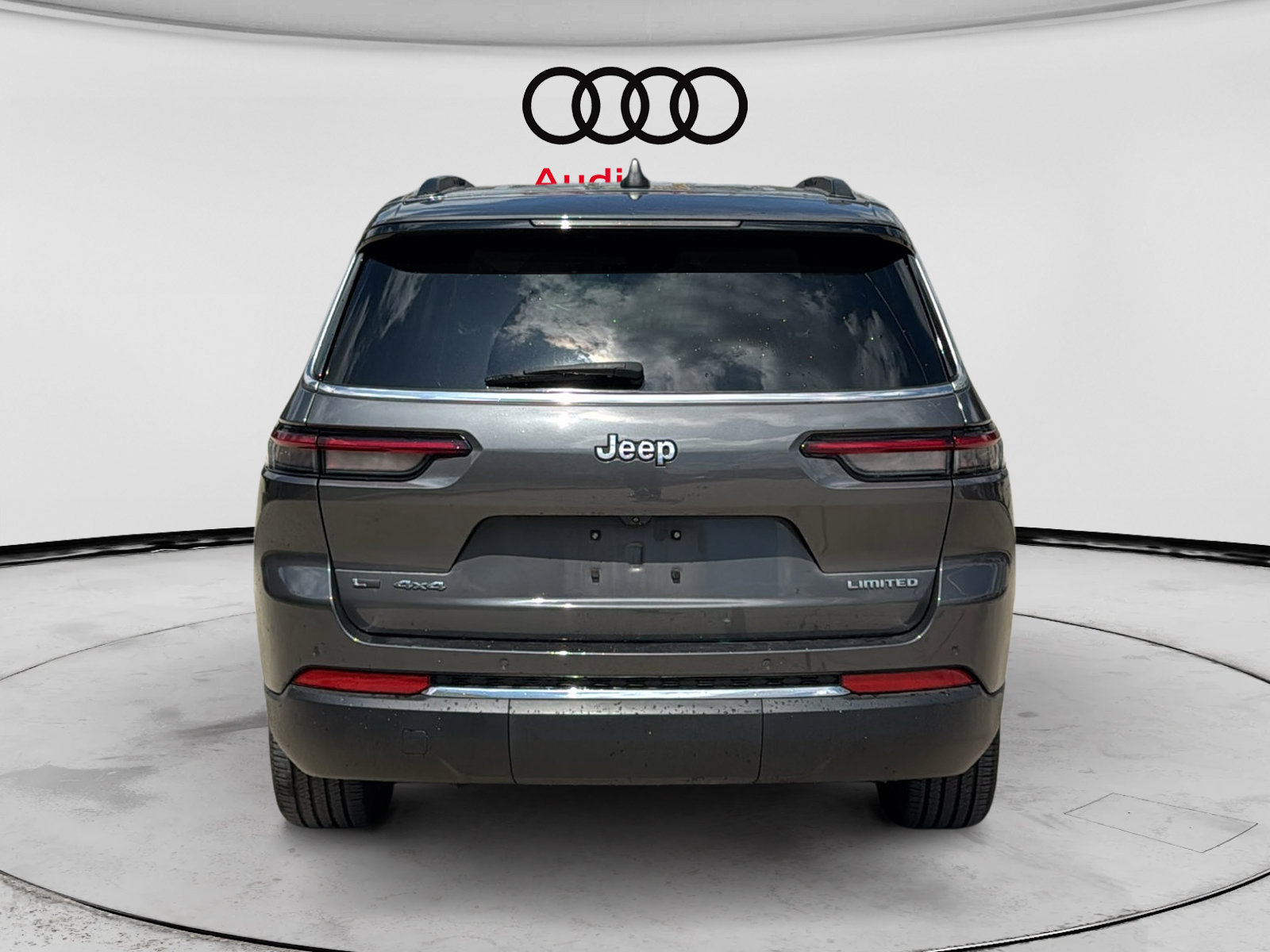 Used 2021 Jeep Grand Cherokee L Limited AWD/4WD image 6
