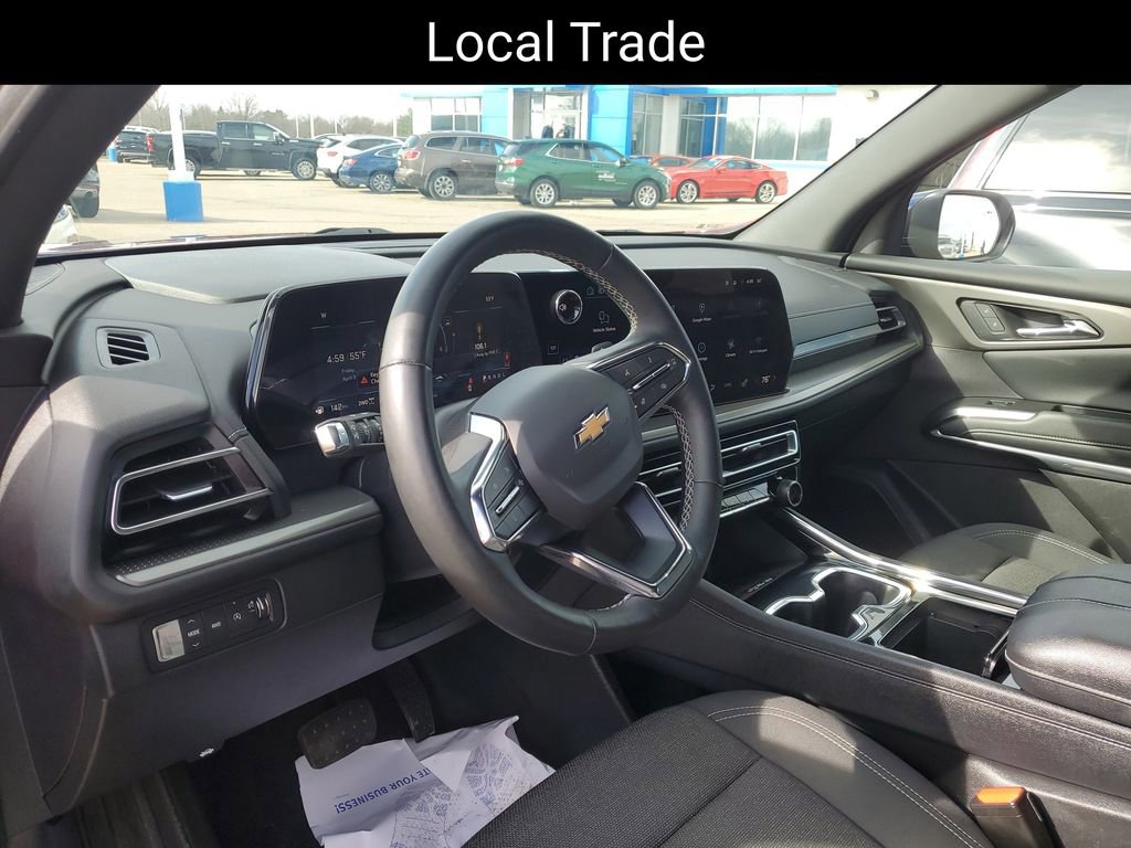 Used 2024 Chevrolet Traverse LT w/ Trailering Package image 8