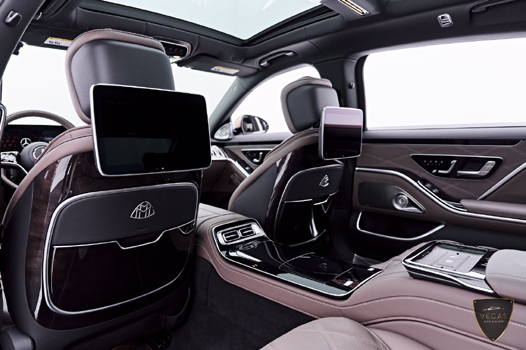 Used 2024 Mercedes-Benz Maybach S 680 4MATIC image 47