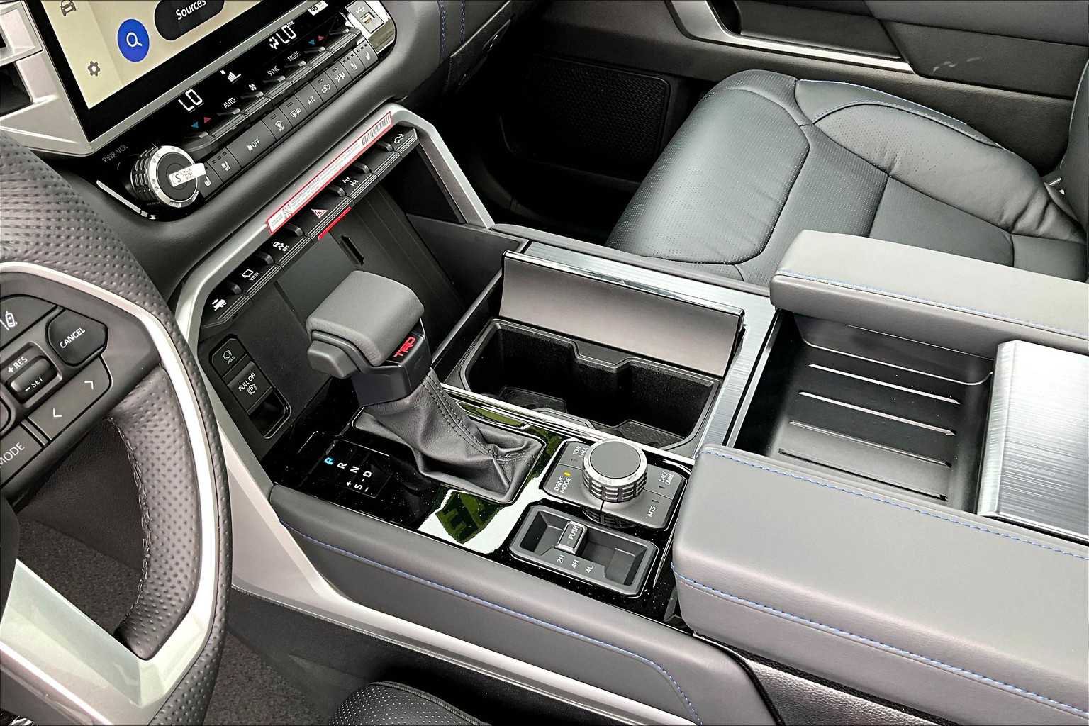 New 2025 Toyota Tundra Platinum image 7