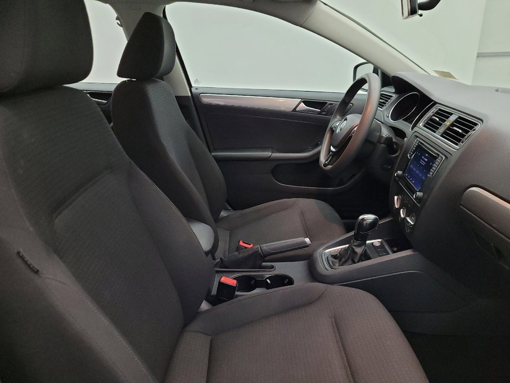 Used 2016 Volkswagen Jetta SE image 21