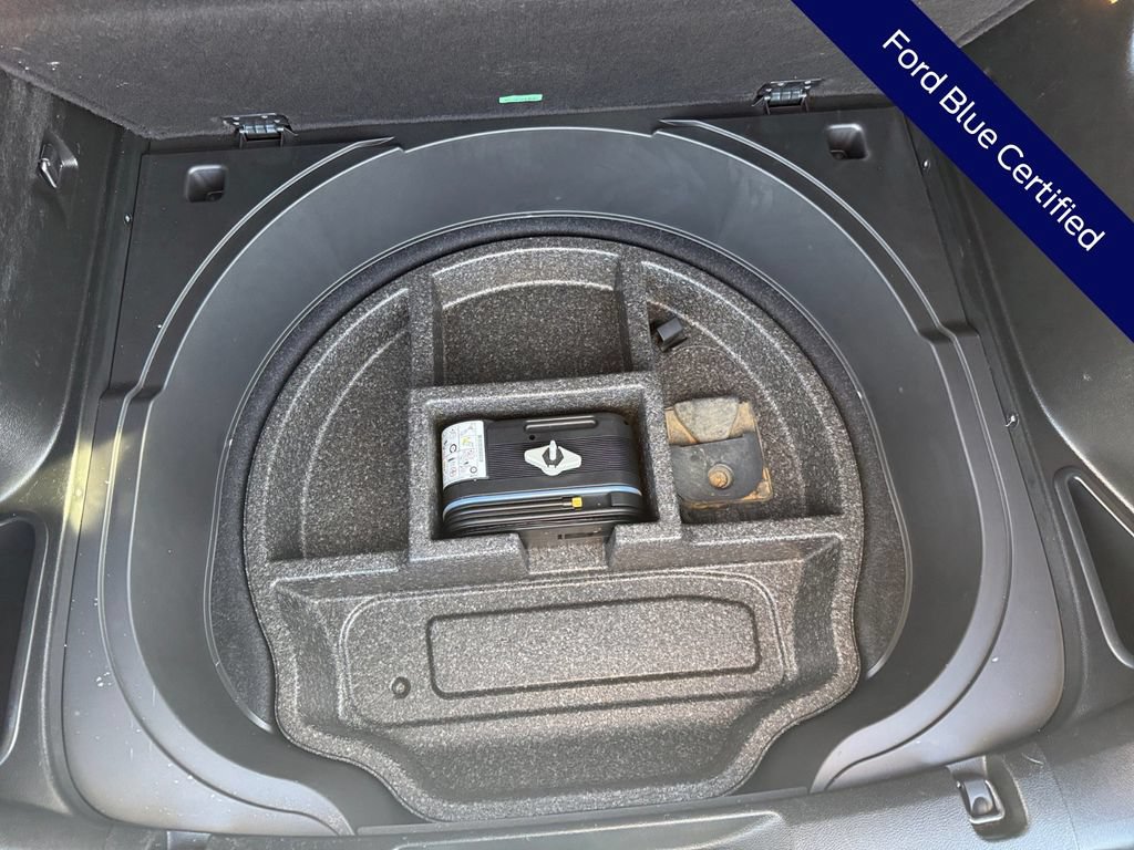 Used 2017 Jeep Cherokee Latitude w/ Comfort/Convenience Group FWD image 37