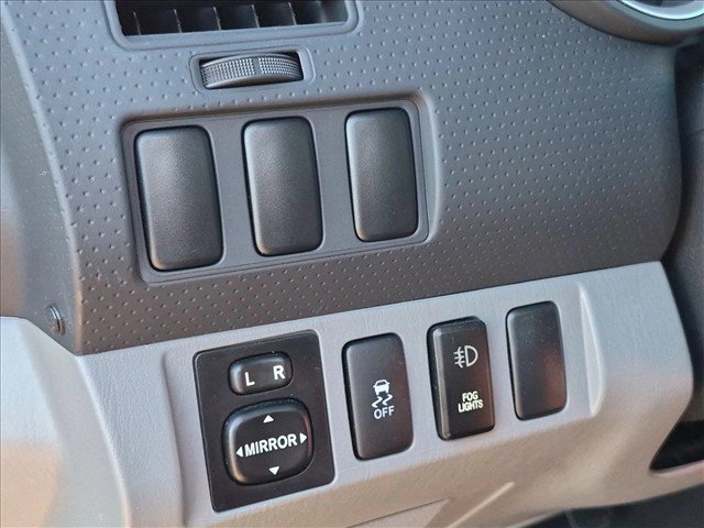 Used 2012 Toyota Tacoma PreRunner w/ SR5 Pkg RWD image 24