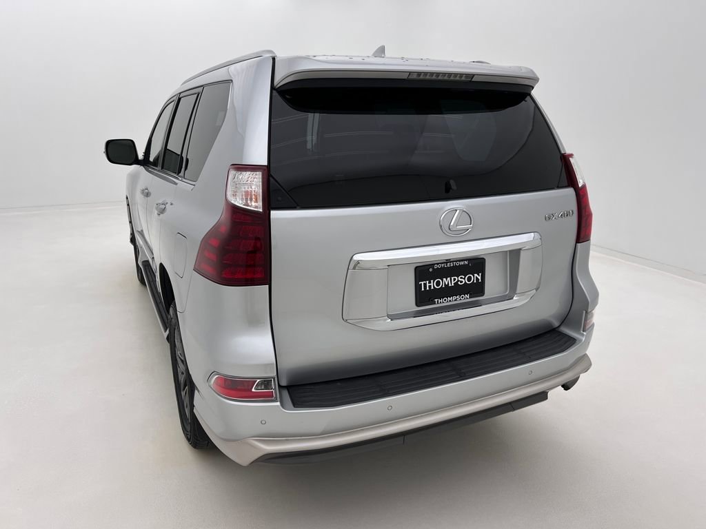 Used 2019 Lexus GX 460 Luxury w/ Sport Design Package image 8