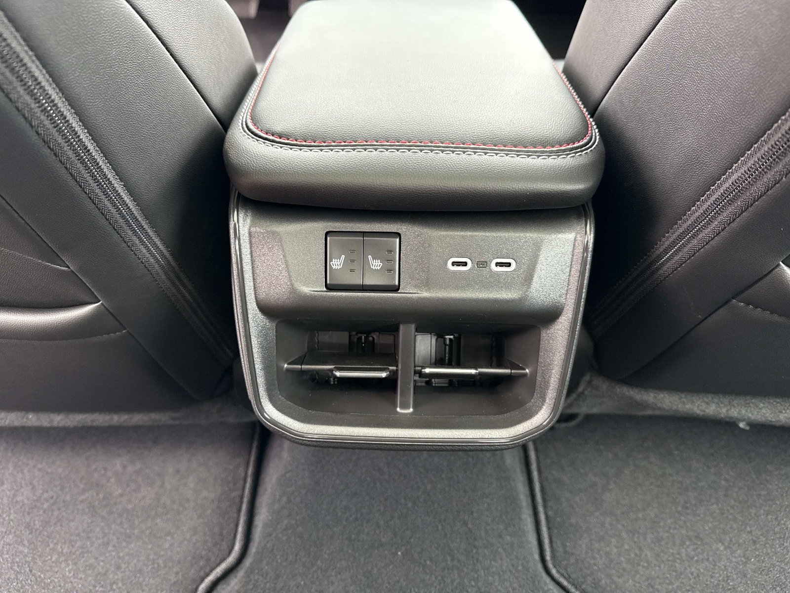 New 2026 Dodge Charger R/T image 15