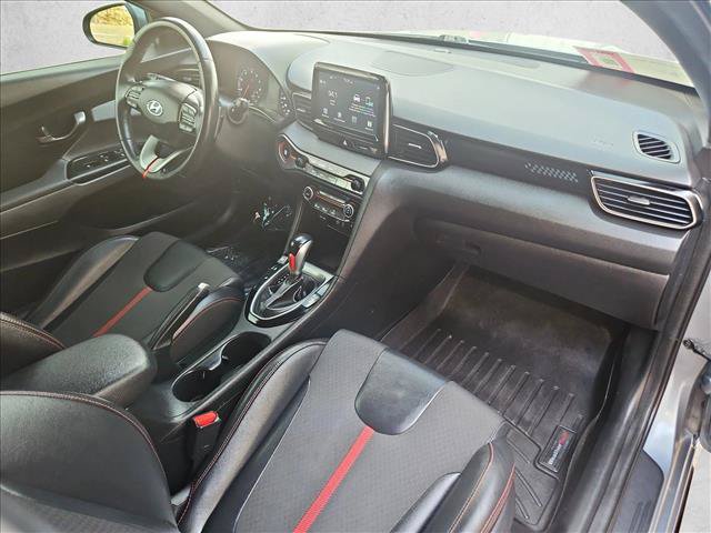 Used 2020 Hyundai Veloster Turbo FWD image 23