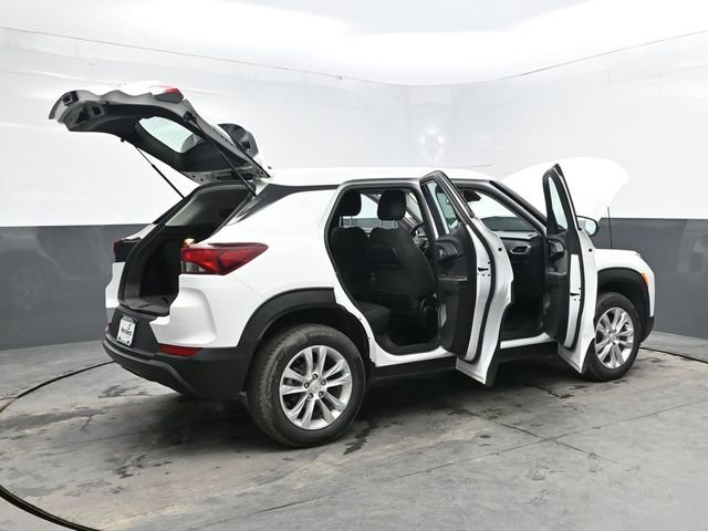 Used 2023 Chevrolet TrailBlazer LS AWD/4WD image 58