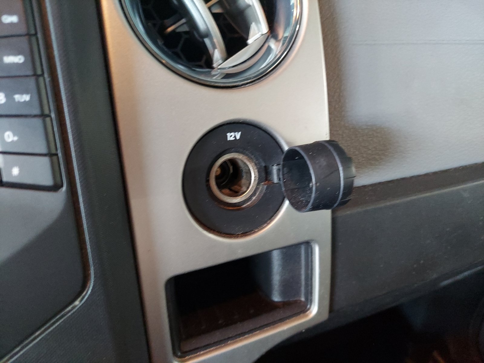 Used 2014 Ford F150 XLT w/ XLT Chrome Package RWD image 28