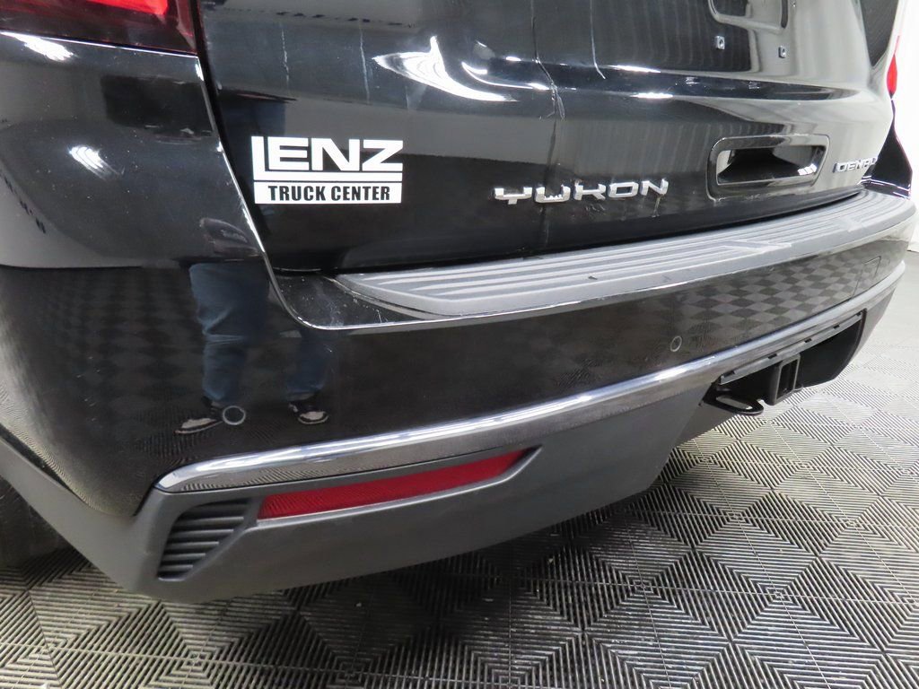 Used 2023 GMC Yukon Denali Ultimate w/ LPO, Floor Liner Package AWD/4WD image 47