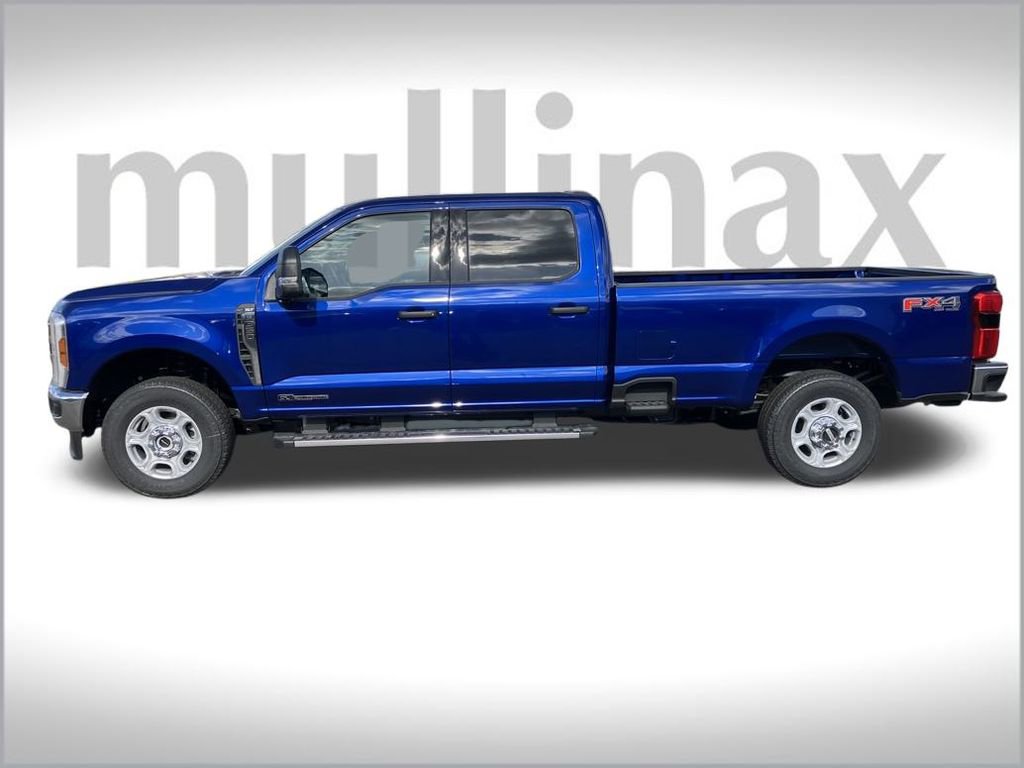 New 2026 Ford F350 XLT image 15