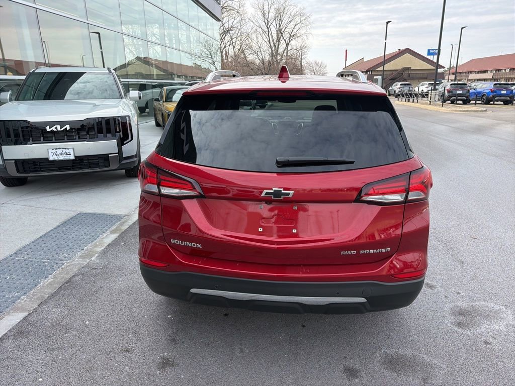Used 2023 Chevrolet Equinox Premier image 5
