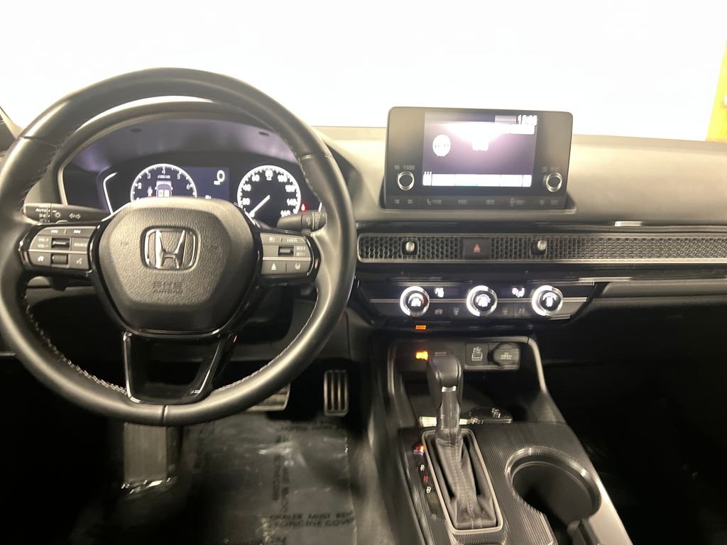Used 2023 Honda Civic Sport image 16