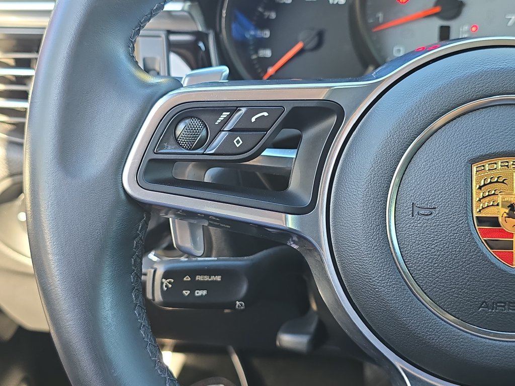 Used 2021 Porsche Macan S AWD/4WD image 23